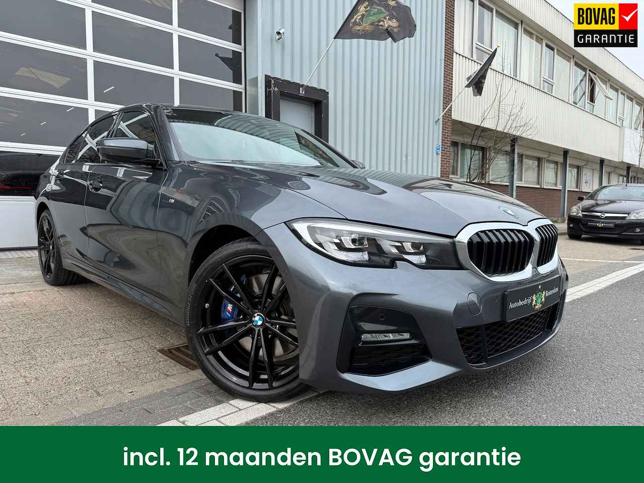 BMW 3-serie 330e High Executive M Sport Individual 292 pk LEER/NAVI/LMV19/VIRTUAL COCKPIT